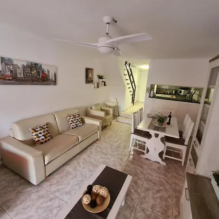 Duplex Parque Santiago 2 Close To Pool, Sea + Beach, Central, Wifi, Heated Pool Playa de las Americas (Tenerife)