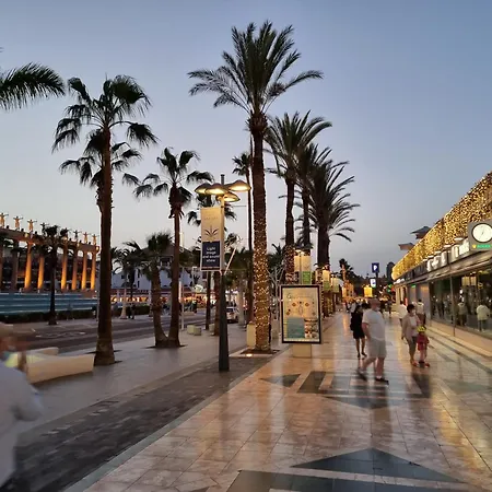 Semesterbostad Duplex Parque Santiago 2 Close To Pool, Sea + Beach, Central, Wifi, Heated Pool